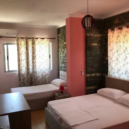 Nature Hotell Përmet